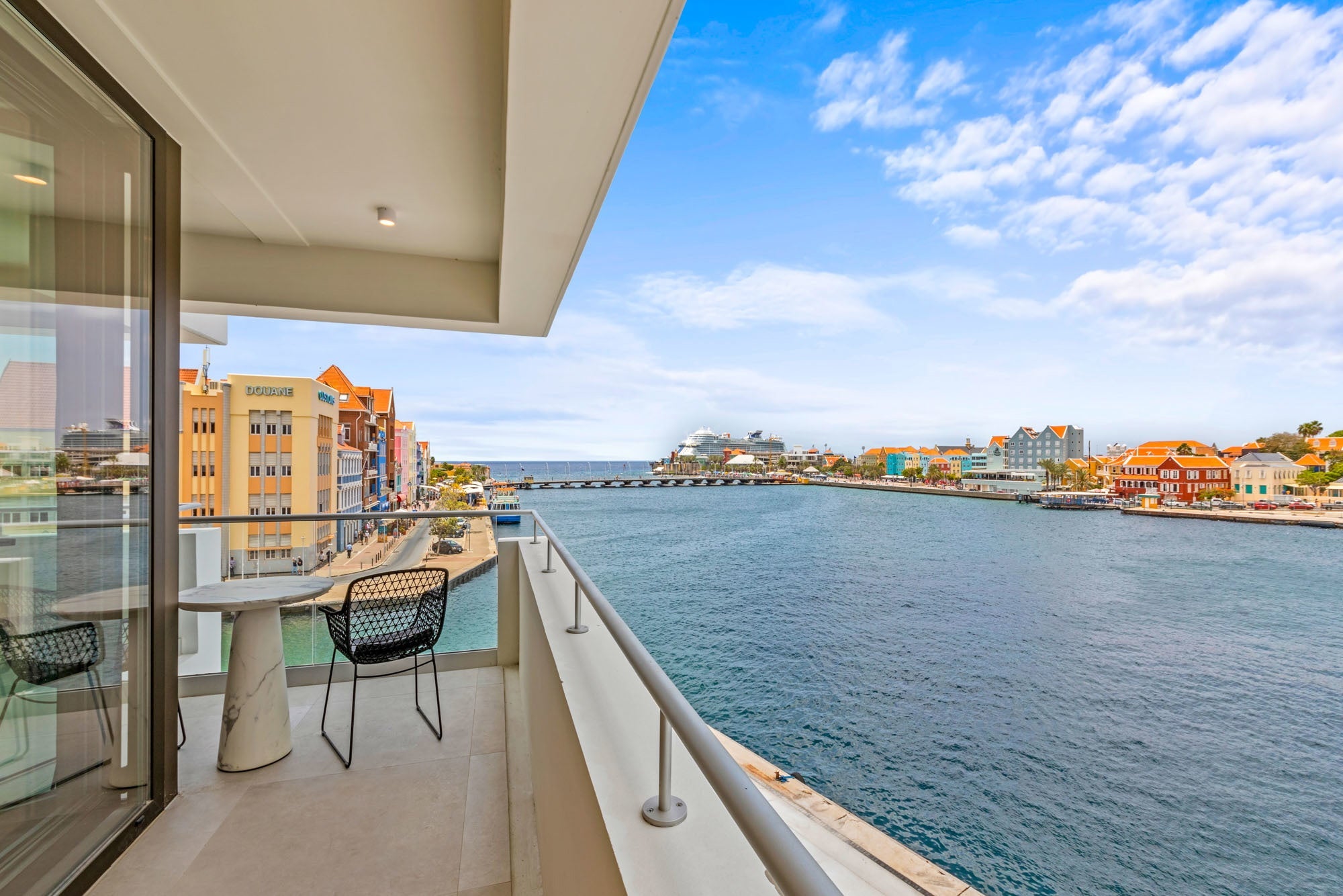 New: The Wharf Waterfront Downtown Curaçao - Lovely Villas and Apartments Curaçao - Book Directly